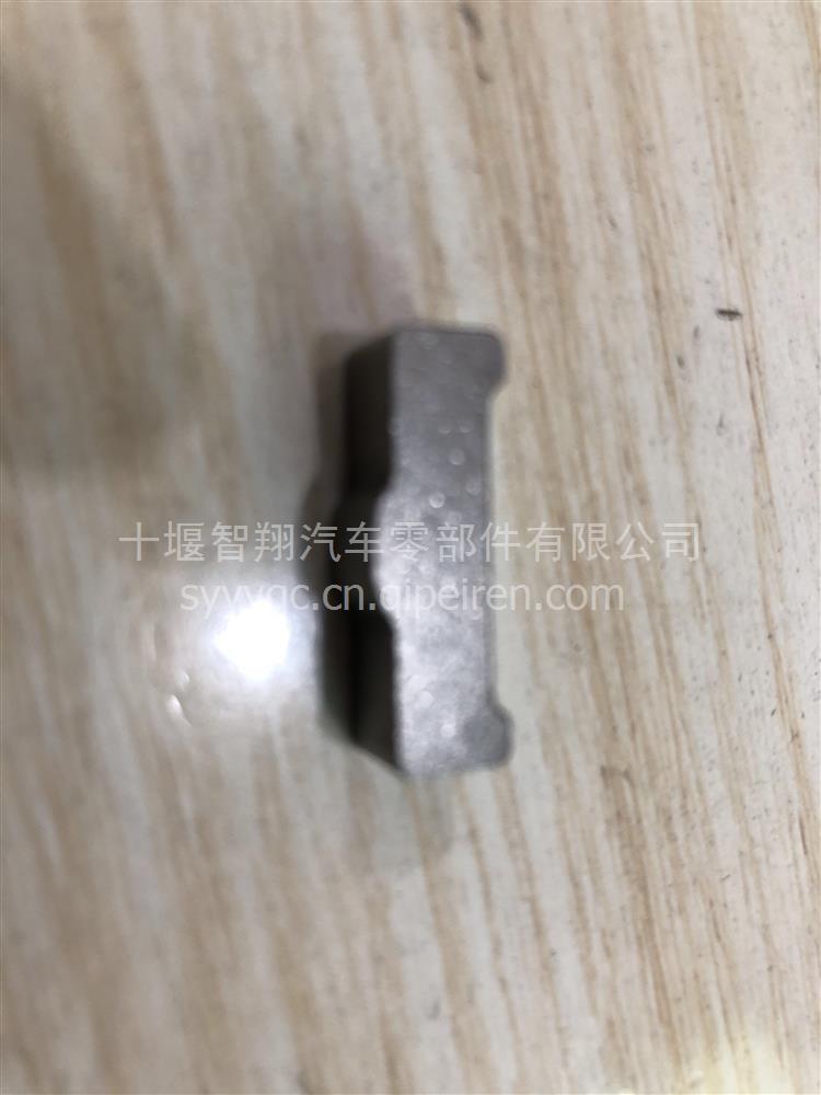 玩具配件与木制首饰盒图片对比，从设计到应用的多角度审视